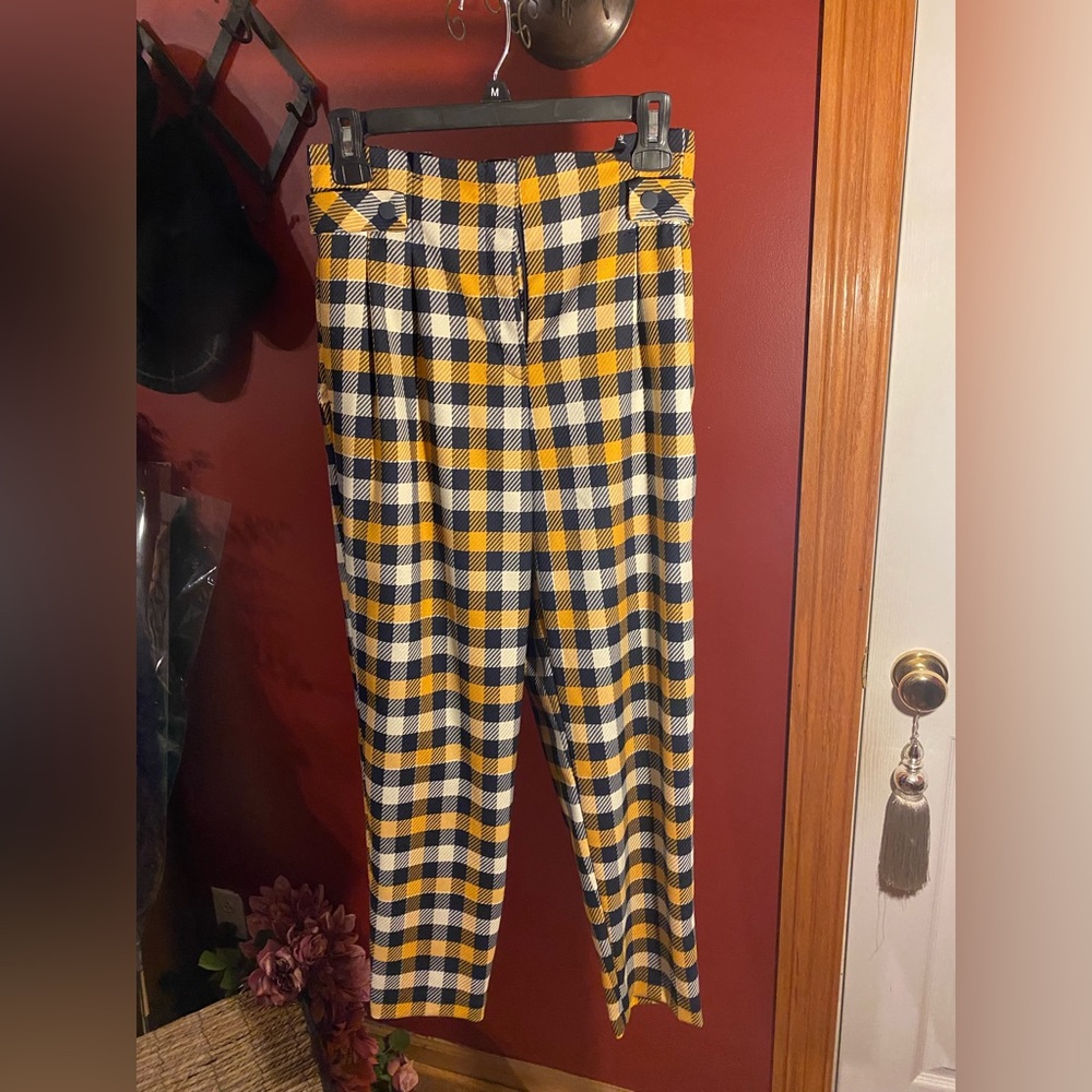 Topshop highwaisted trousers size 4. blue, yellow and white checker print.